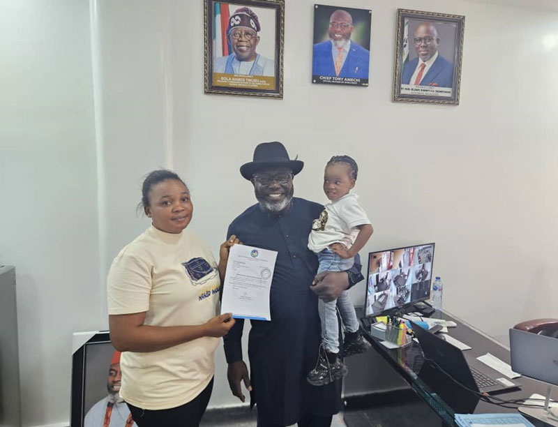 Little Chimamanda Finds Great Favour at A Philanthropist's Office